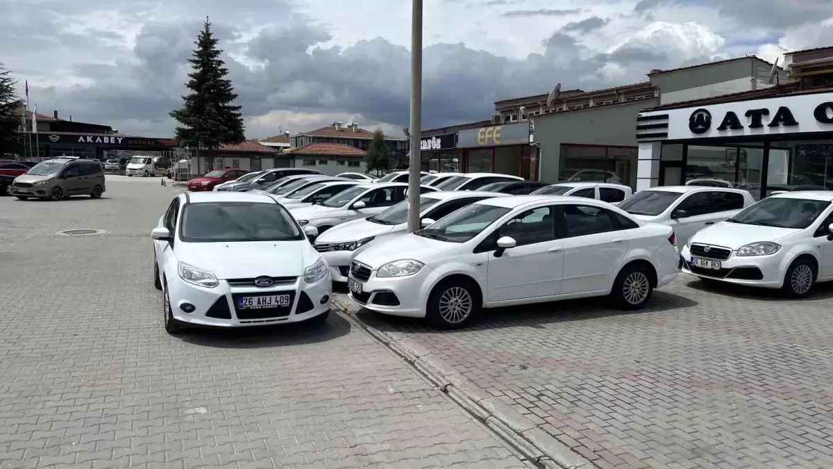Kurban Bayramı öncesi ikinci el otomobil satışları hızlandı