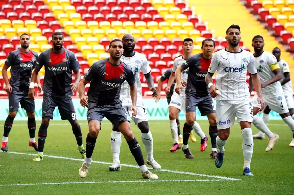 Fatih Karagümrük, Kasımpaşa'yı 3-0 mağlup etti