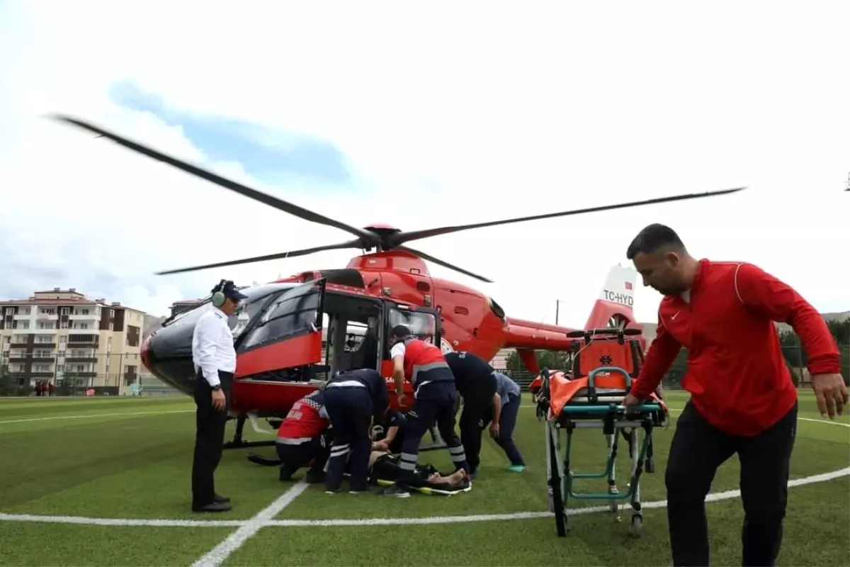 Malatya'da 112 Hava Ambulansı İle Hastaneye Yetiştirildi