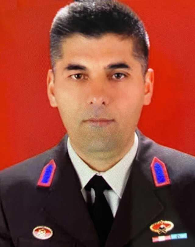 Tufanbeyli İlçe Jandarma Karakol Komutanı evinde ölü bulundu