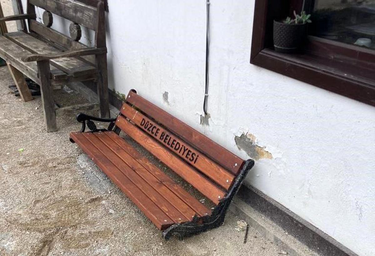 Düzce'deki 23 Nisan Parkı saldırıya uğradı