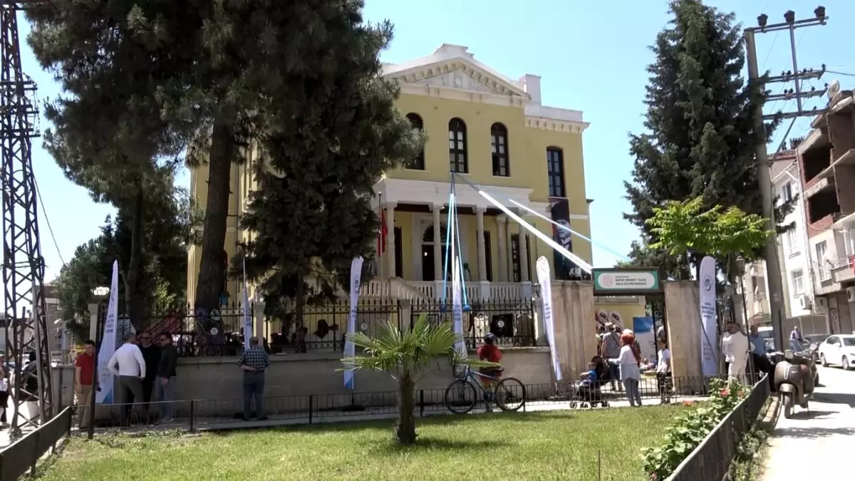 Bafra'da 133 yıllık konak halk eğitim merkezi olarak hizmete açıldı