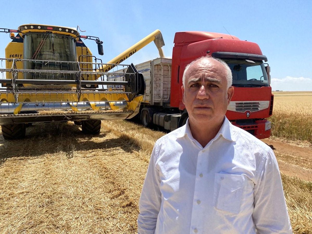 Adıyaman'da Yılın İlk Hububat Hasadı Başladı