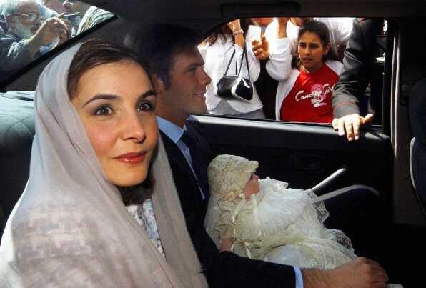 Babası taht hakkından vazgeçti! İşte İtalya'nın model ve sosyal medya fenomeni olan kraliçe adayı Babası taht hakkından vazgeçti! İşte İtalya'nın model ve sosyal medya fenomeni olan kraliçe adayı