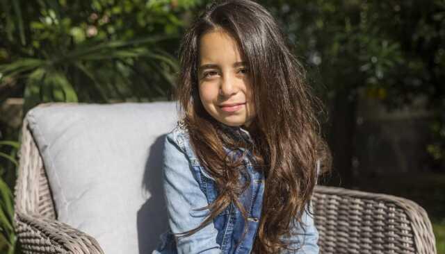 Bir zamanların çocuk yıldızıydı, şimdi büyüdü! Beren Gökyıldız'ın mezuniyet fotolarını görenler şaşkınlığını gizleyemedi Bir zamanların çocuk yıldızıydı, şimdi büyüdü! Beren Gökyıldız'ın mezuniyet fotolarını görenler şaşkınlığını gizleyemedi