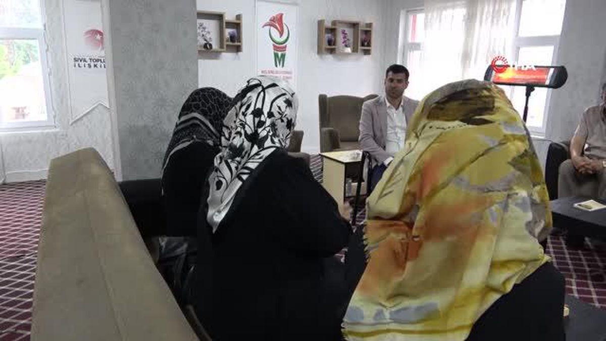Uyuşturucu bağımlıları ücretsiz ve ilaçsız tedavi yöntemiyle hayata döndü