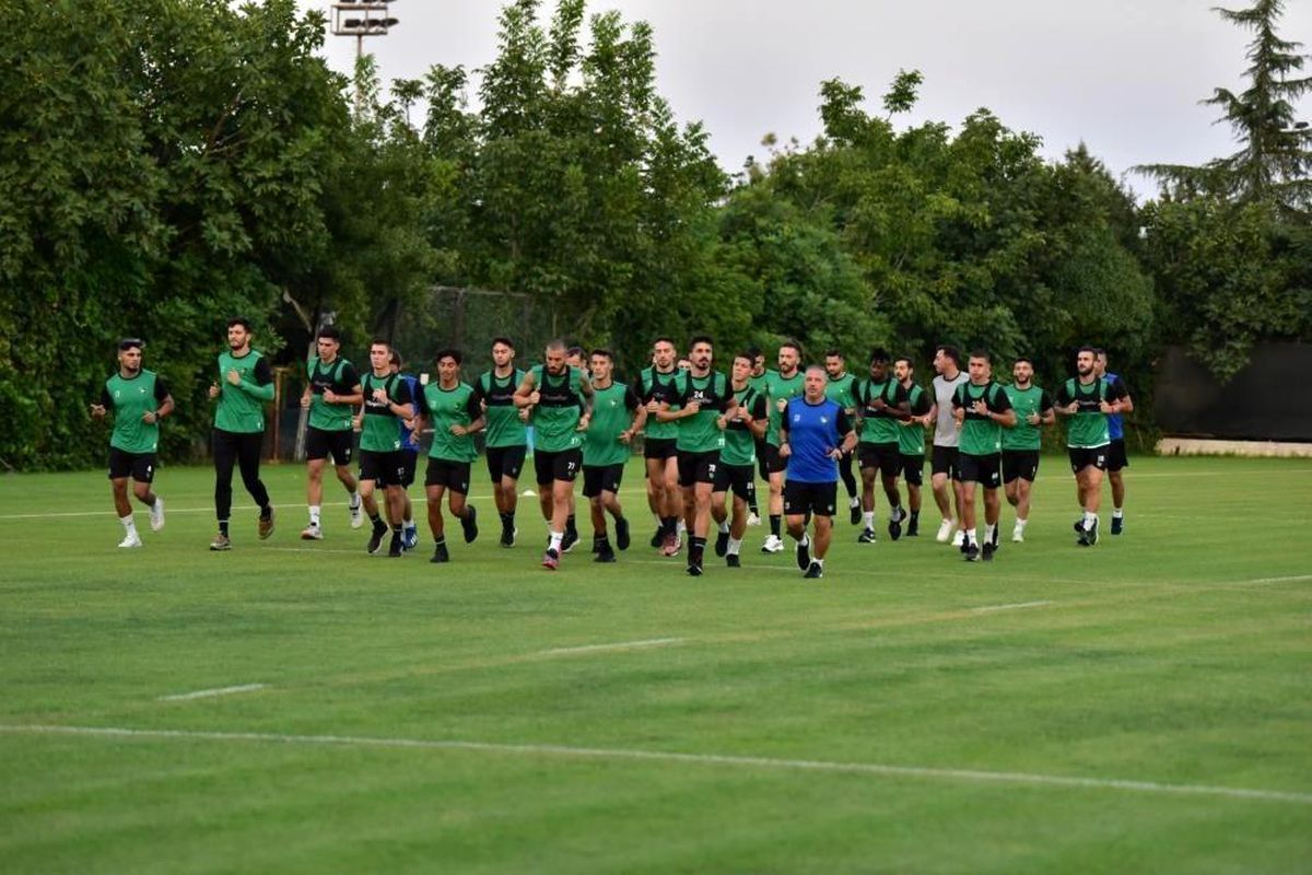Denizlispor'un alacaklılarla başı dertte: İlk icra takibi doktor Ahmet Edremit'ten geldi