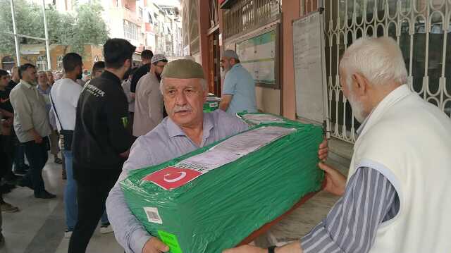 Fransa'da doğan dördüz bebekler yaşamını yitirdi