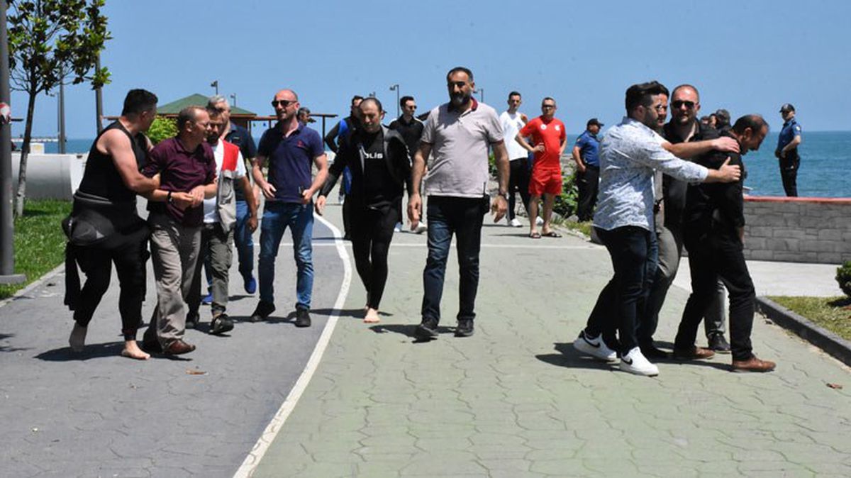 2 gencin cesedi denizde yan yana bulundu! Yakınları gözyaşlarına boğuldu