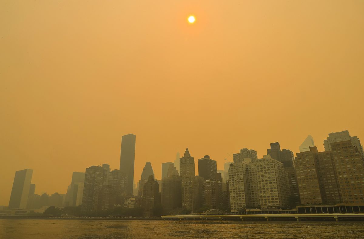 Halk, New York'u terk ediyor! Evlerini acil satılığa çıkardılar