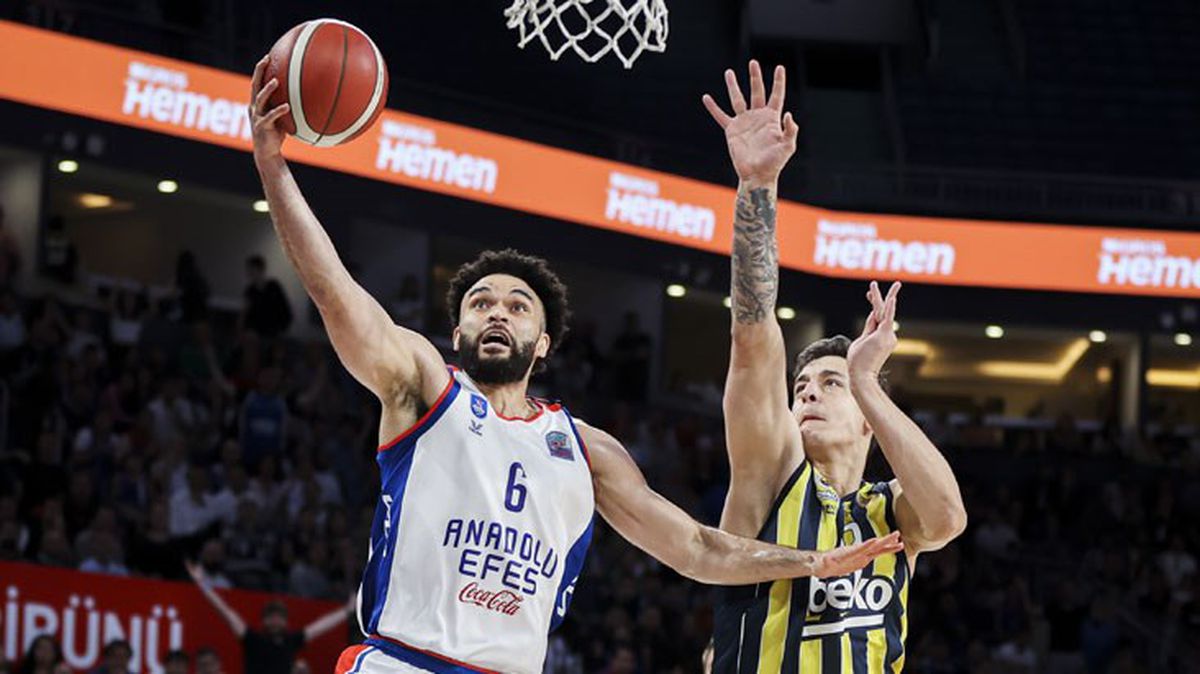 Mücadele nefes kesti! Basketbol Süper Ligi'nde ilk finalist belli oldu