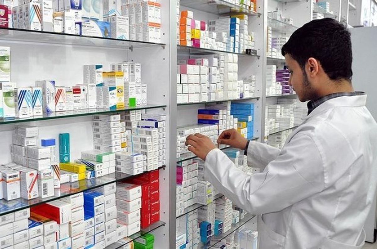 Cumartesi günü eczaneler açık mı? Cumartesi günü eczaneler saat kaçta açılıyor, saat kaçta kapanıyor? Eczaneler hafta sonu açık mı?