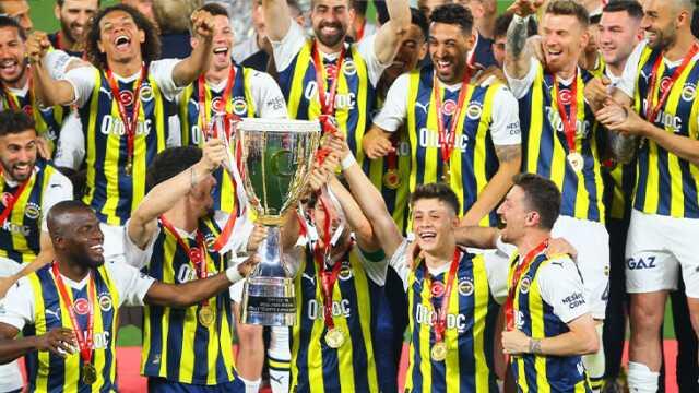 Ziraat Türkiye Kupası'nda şampiyon Olan Fenerbahçe, 9 Yıllık Kupa ...