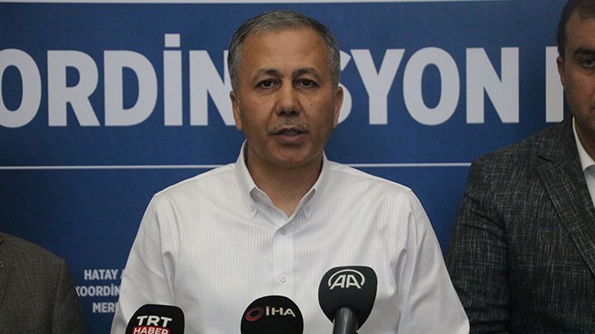 Bakan Yerlikaya: Depremzedeler için yapılacak konutların ihalesi gerçekleştirildi