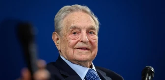 Milyarder yatırımcı George Soros, servetinin kontrolünü 37 yaşındaki oğluna bıraktı