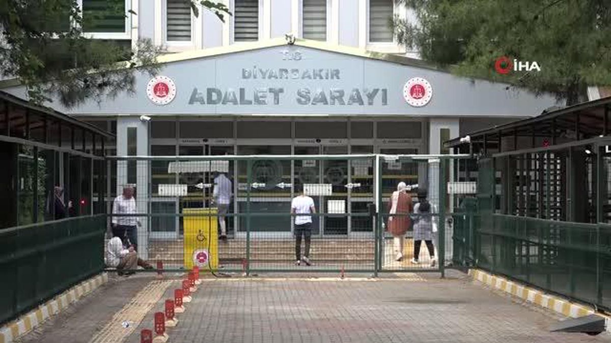 'Demleme' ve 'sallama' çay tartışması mahkemeye taşındı