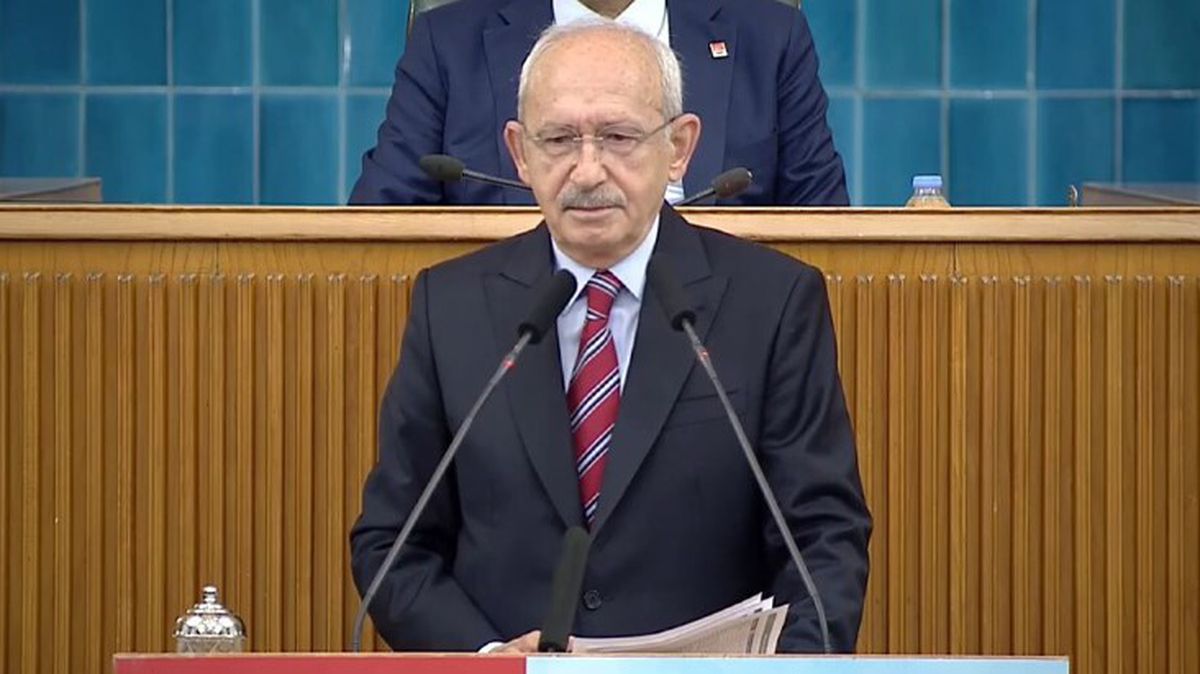 Kılıçdaroğlu'na grup toplantısında büyük şok! Salondan bir kişi 'Neden kaybettiniz?' diye bağırdı