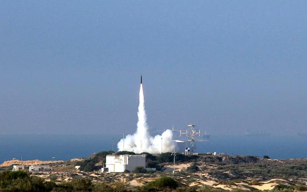 Almanya, İsrail'den Arrow 3 hava savunma sistemi satın alacak