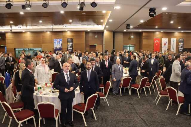 Başkente Değer Ödülleri töreninin ikincisi yapıldı! Ödüller sahiplerine takdim edildi Başkente Değer Ödülleri töreninin ikincisi yapıldı! Ödüller sahiplerine takdim edildi