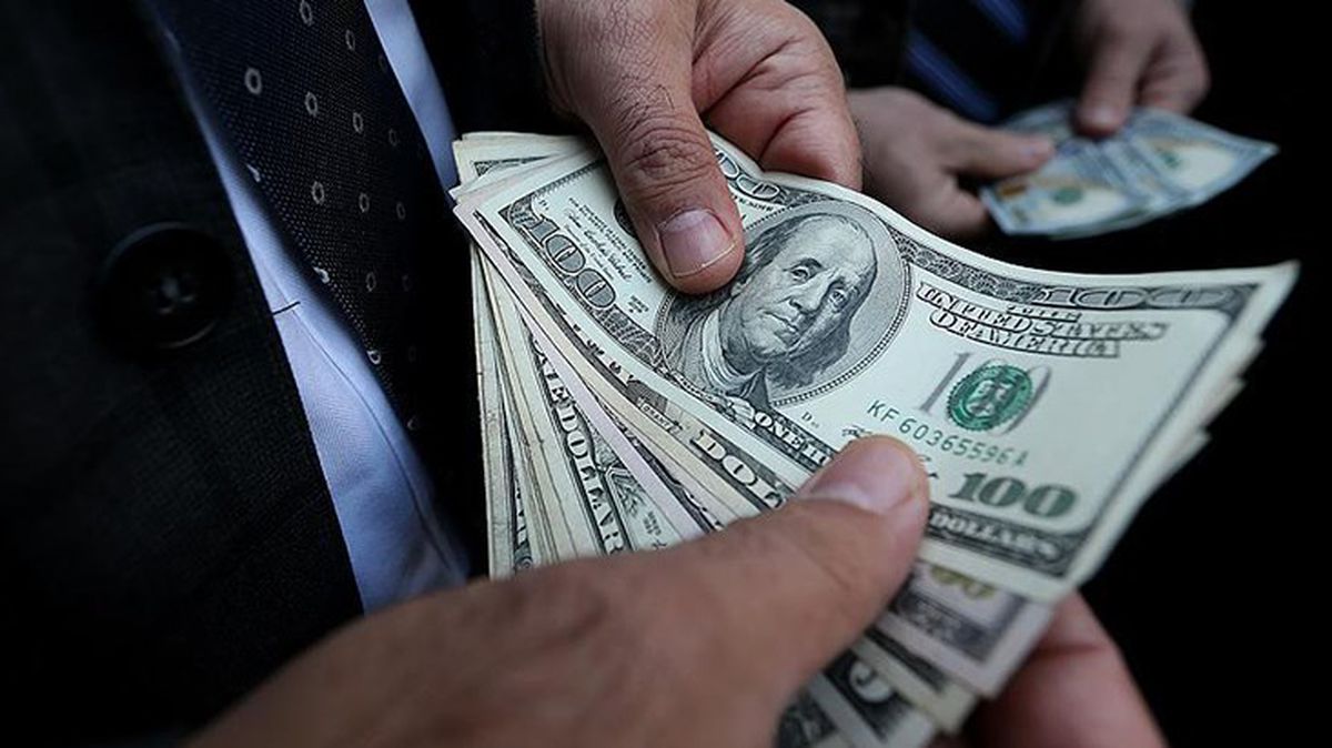 Dolar 23,67 seviyesinden işlem görüyor
