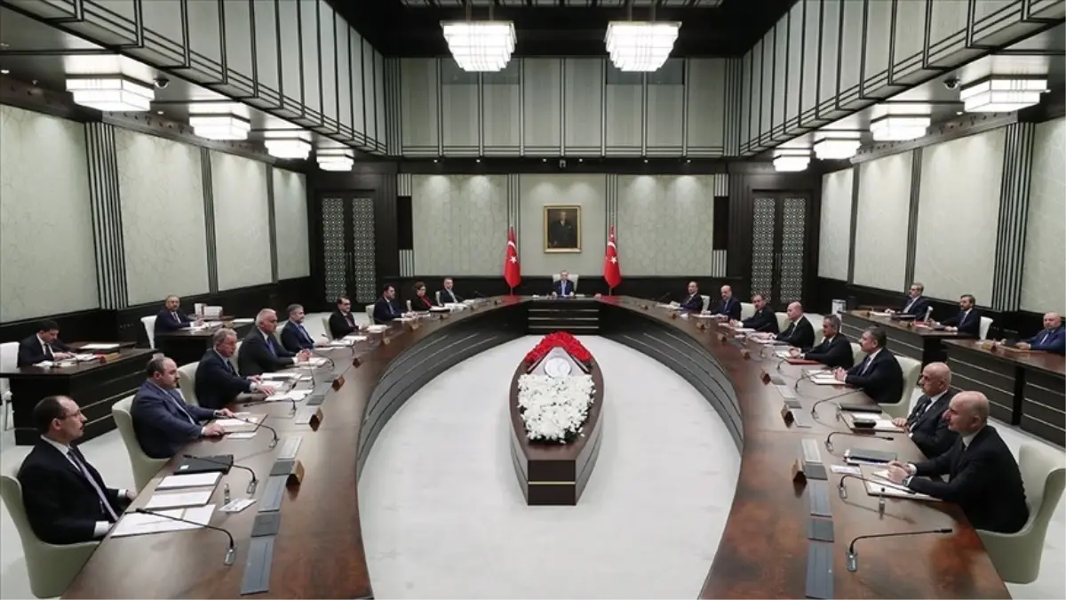 14 Haziran Kabine Toplantısı ne zaman bitecek? Kabine toplantısı bitti mi?