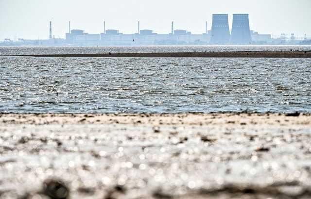 Kakhovka Barajı'nın çökmesinden sonra Dinyeper Nehri kurudu