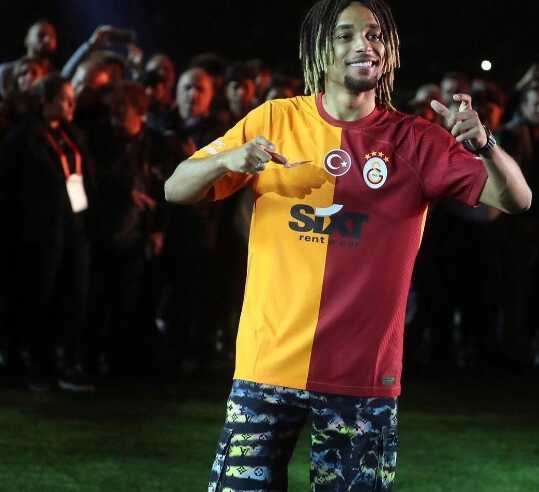 Sacha Boey sakatlandı mı? Sacha Boey ne zaman sahalara dönecek?