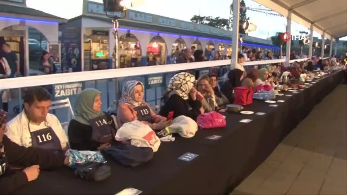 Merkezefendi Geleneksel Tıp Festivali'nde Yemek Yarışması