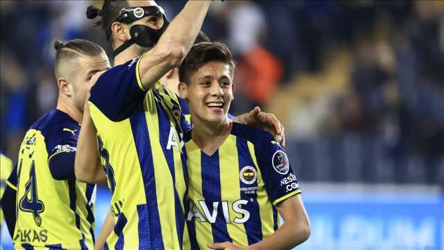 Arda Güler hangi takımdan geldi? Arda Güler hangi takımdan Fenerbahçe'ye geldi? Arda Güler hangi takımı istiyor? Arda Güler nasıl Fenerbahçe'ye geldi?