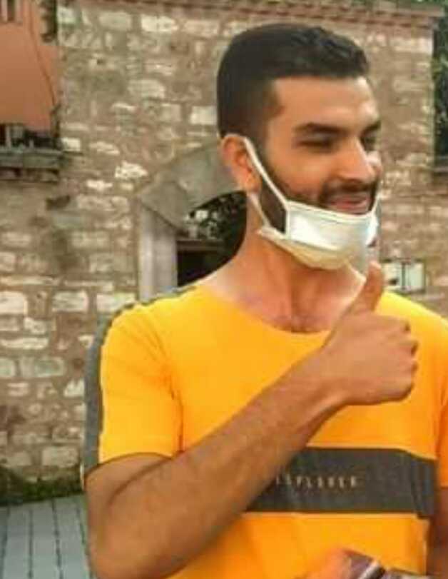 Sokakta çıkan kavgayı izlemek için balkona çıkan adam, kalbine isabet eden kurşunla hayatını kaybetti