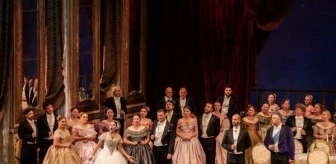 İstanbul Opera Festivali'nde La Traviata sahnelendi