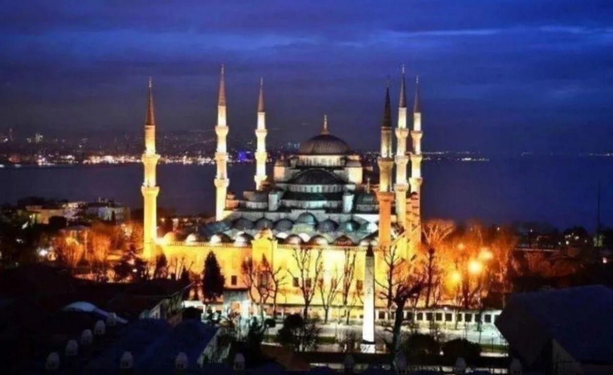 16 Haziran Cuma selası ne zaman okunur? İstanbul, Ankara, İzmir sela ne zaman okunur? Cuma selası saat kaçta okunuyor?