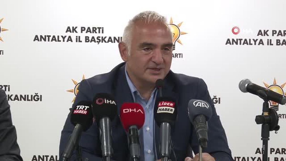 Bakan Ersoy: En fazla geceleme ve en fazla turizm geliri Antalya'dan