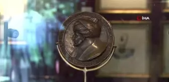 Fatih Sultan Mehmet madalyonunun sergilenmesine başlandı