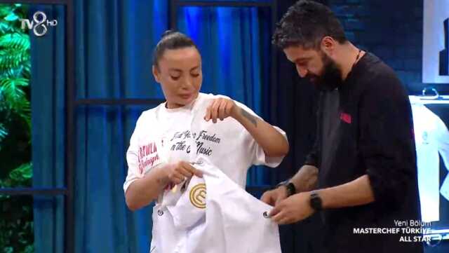 Masterchef ana kadroya giren 2. yarışmacı kim oldu? 15 Haziran 2023 Masterchef ana kadroya kim dahil oldu? Ana kadroya giren ikinci isim kimdir?