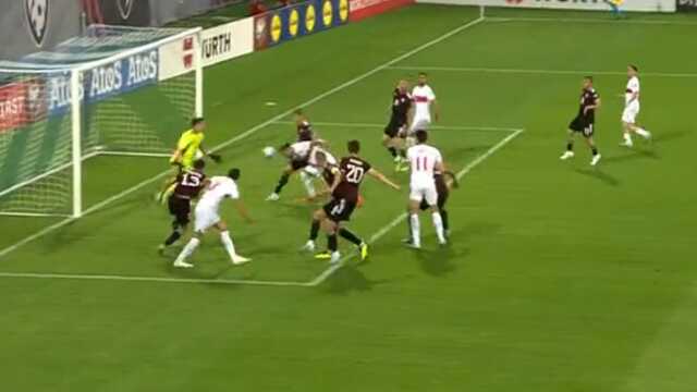 Önce çizgiden çıkardı, sonra gol attı! Galatasaray'ın yıldızından mükemmel performans
