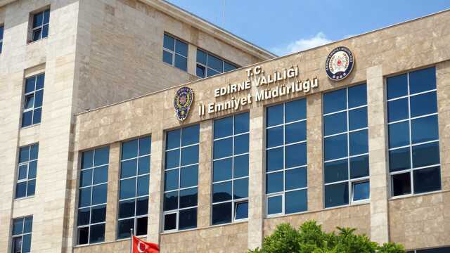 Parola soran dolandırıcılara 386 bin lirasını kaptırdı, evini satmaktan emlakçı sayesinde son anda kurtuldu
