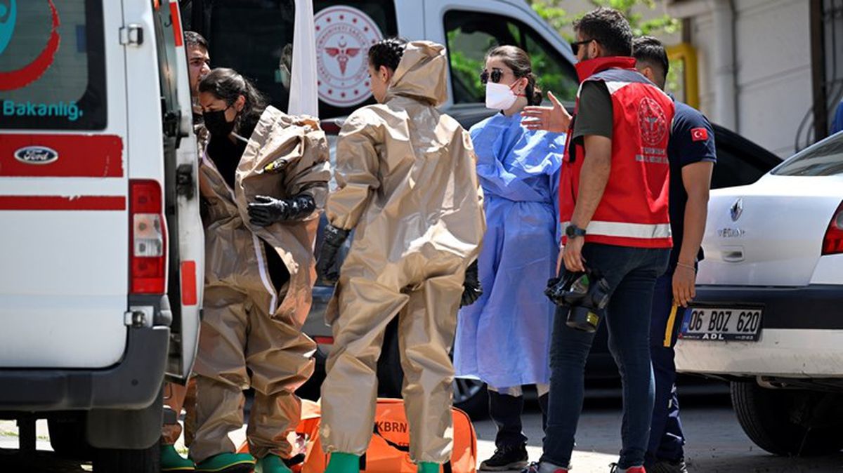 Son Dakika! Ankara'da böcek ilacı zehirlenmesi: 2 kişi hayatını kaybetti, 1'i ağır 12 kişi tedavi altında