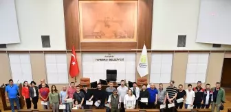 Tepebaşı Belediyesi ev hayvanı satış yerleri için eğitim semineri düzenledi