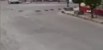 Üzerine elektrik direği düşen motosiklet sürücüsü hayatını kaybetti