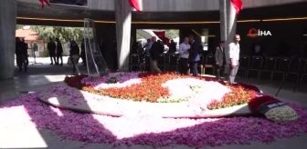 9. Cumhurbaşkanı Süleyman Demirel kabri başında törenle anıldı