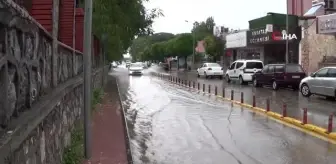 Aydın'da Sağanak Yağış Yolları Göle Çevirdi