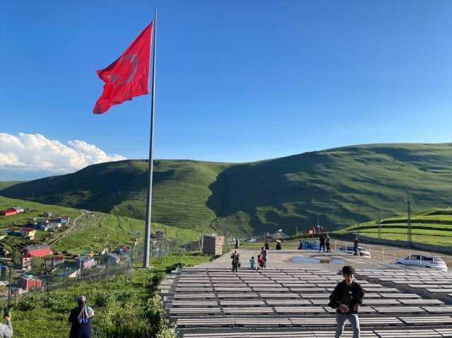 Ardahan'da Atatürk Silüeti Yine Görülmeye Başlandı Ardahan'da Atatürk Silüeti Yine Görülmeye Başlandı