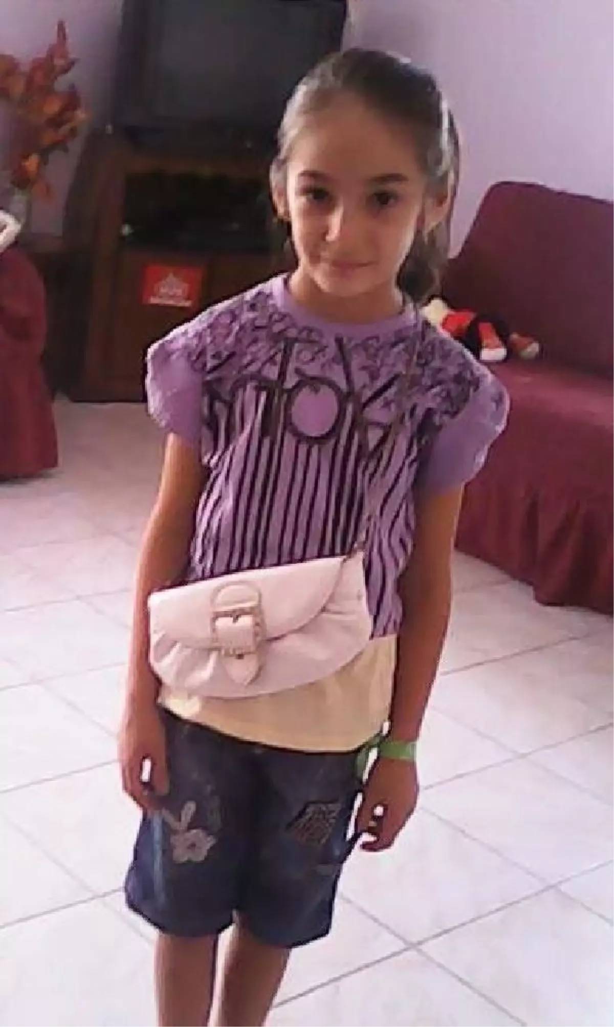 Depremlerin vurduğu Hatay'dan Fethiye'ye yerleşen genç kız otomobilin çarpması sonucu hayatını kaybetti