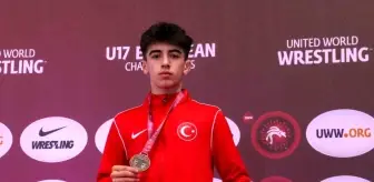 Türkiye, U17 Avrupa Güreş Şampiyonası'nda 14 madalya kazandı