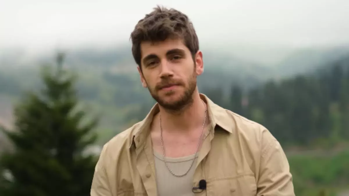 Vermem Seni Ellere Mehmet kimdir? Emre Bey kim, kaç yaşında, nereli? Vermem Seni Ellere Mehmet karakterini kim canlandırıyor?