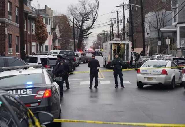 ABD'de Farklı Eyaletlerde Silahlı Saldırılar: 4 Ölü, Çok Sayıda Yaralı