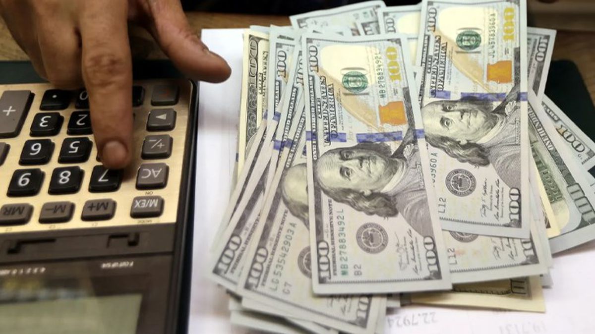 Dolar 23,67 lira seviyesinden işlem görüyor