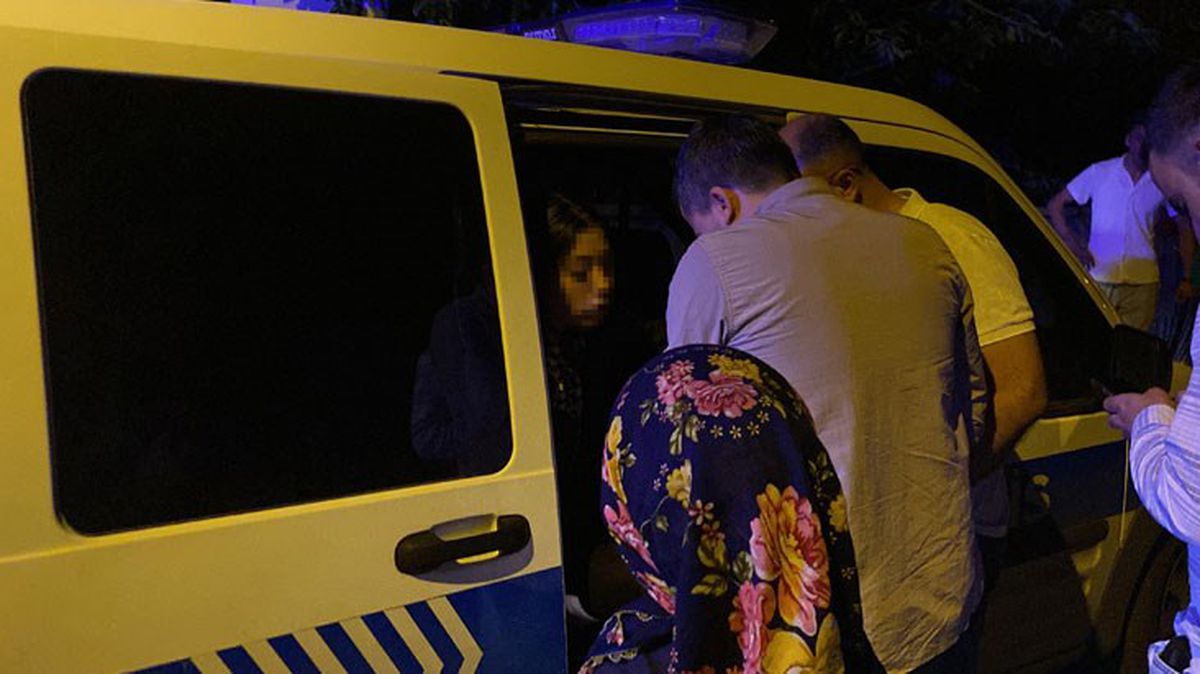 Eniştesiyle kavga eden genç kız komşularını bıçakladı! 3 kişi yaralandı