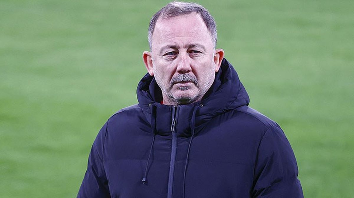 Fenerbahçe macerası başlamadan bitti! Sergen Yalçın'ın yeni durağı Azerbaycan